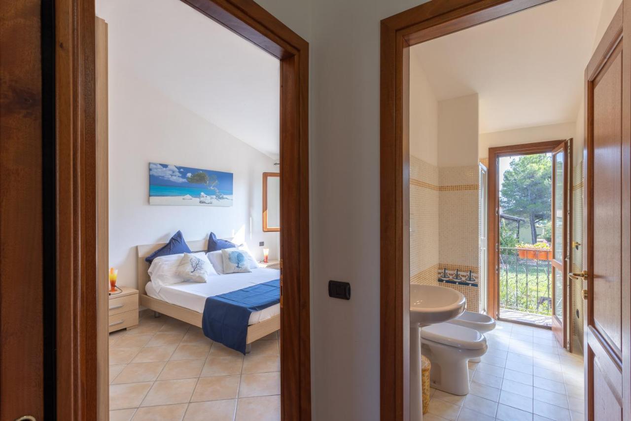 Villino Il Faretto Spiaggia Budoni Exteriör bild