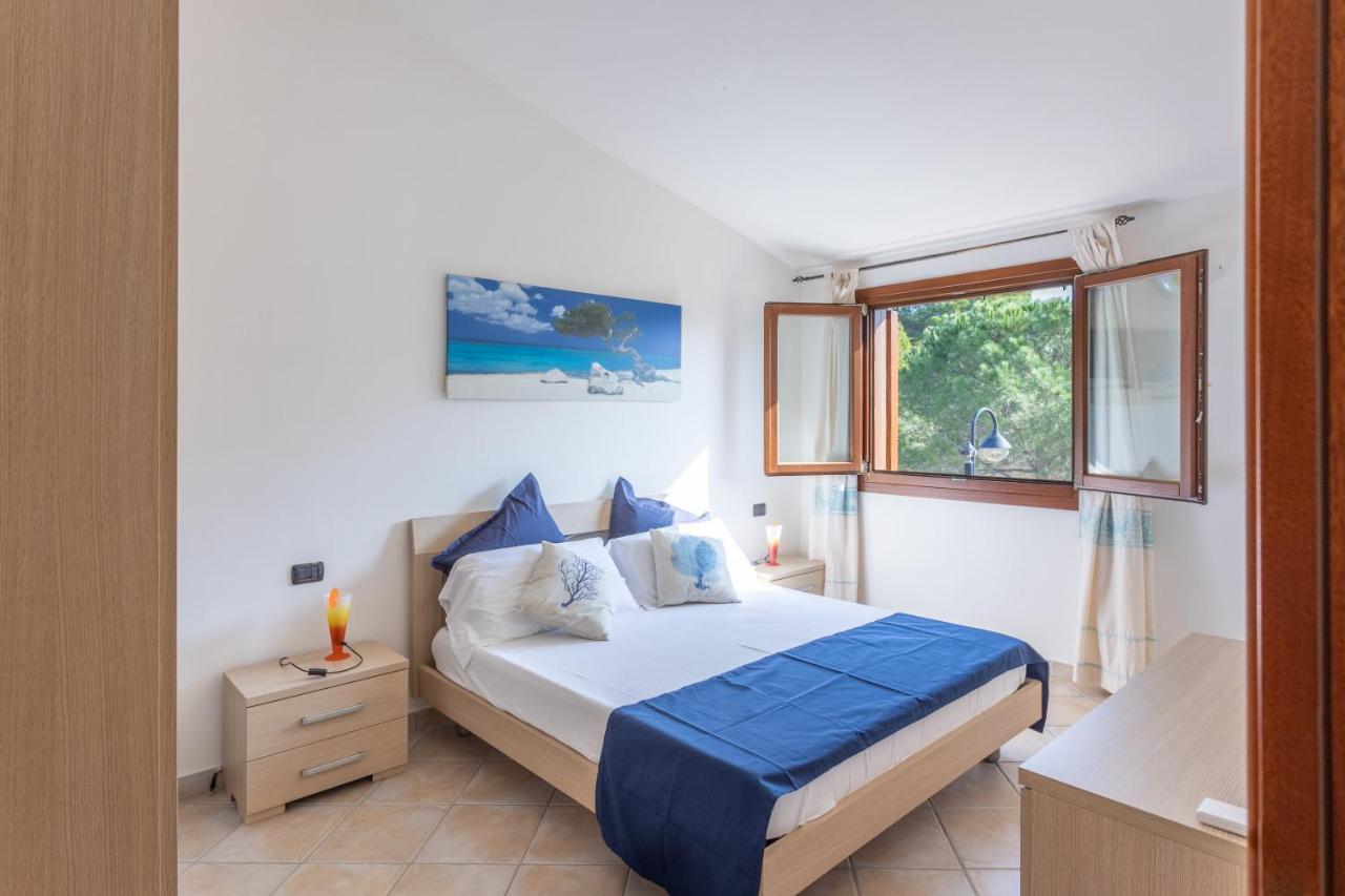 Villino Il Faretto Spiaggia Budoni Exteriör bild